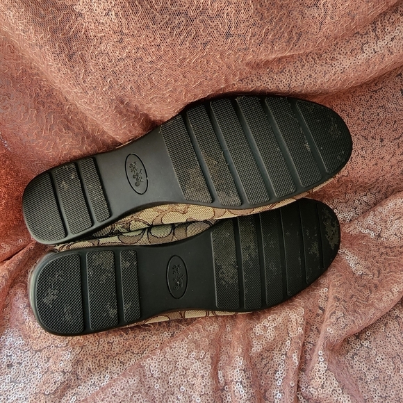Coach Olive Loafers - Picture 5 of 7